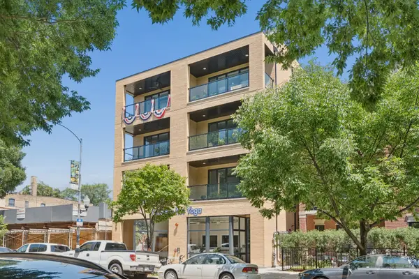 4939 N Damen Avenue #304, Chicago, IL 60625