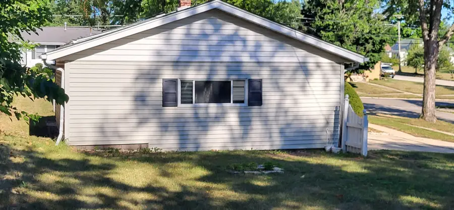 2816 Pleasant View Avenue, Rockford, IL 61108 - #2