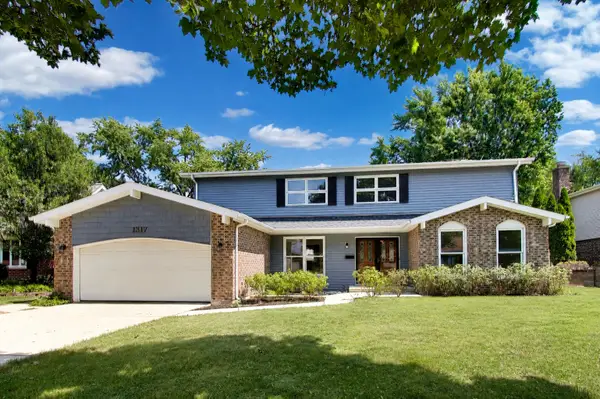 1317 S Yale Avenue, Arlington Heights, IL 60005