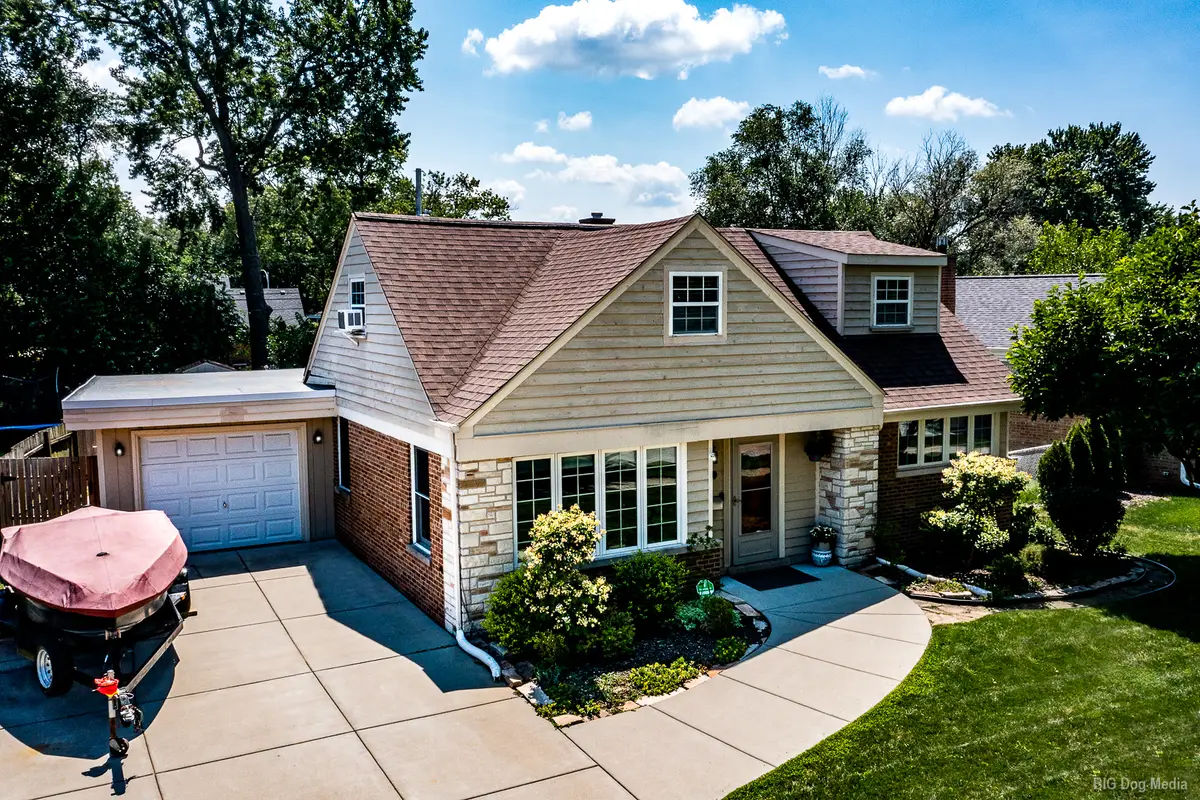 4101 W 109th Street, Oak Lawn, IL 60453 - #1