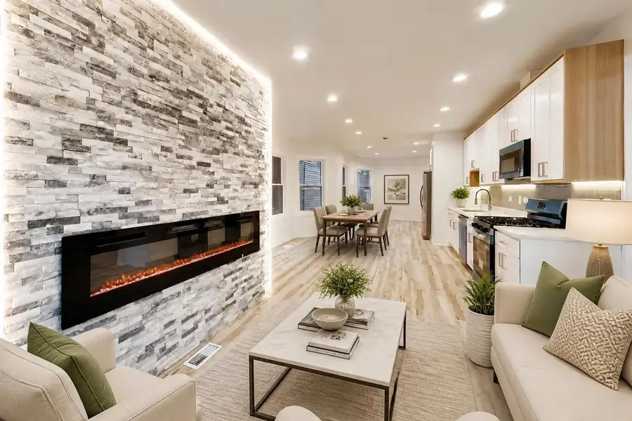 544 N Leamington Avenue, Chicago, IL 60644 - #2