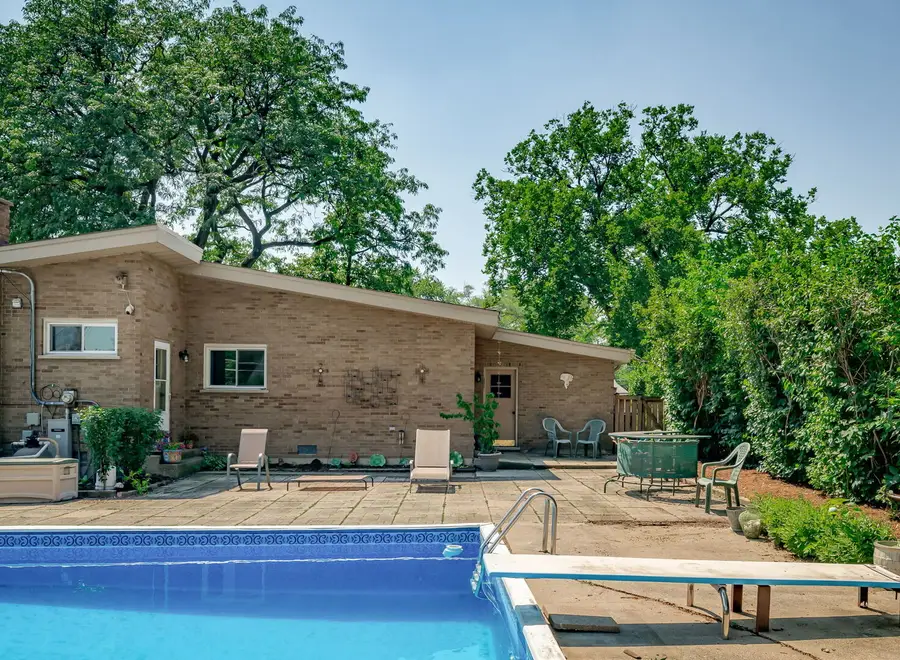 295 S Poplar Avenue, Elmhurst, IL 60126 - #3