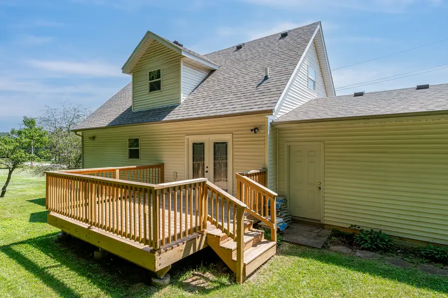 1148 Valley Drive, Riverdale, IA 52722 - #2