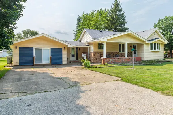 214 NE 6th Avenue, Galva, IL 61434