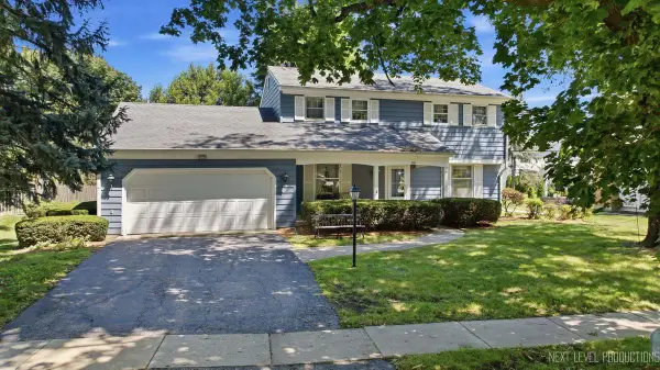 207 West Street, Geneva, IL 60134