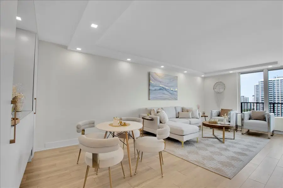 4170 N Marine Drive #19M, Chicago, IL 60613 - #2