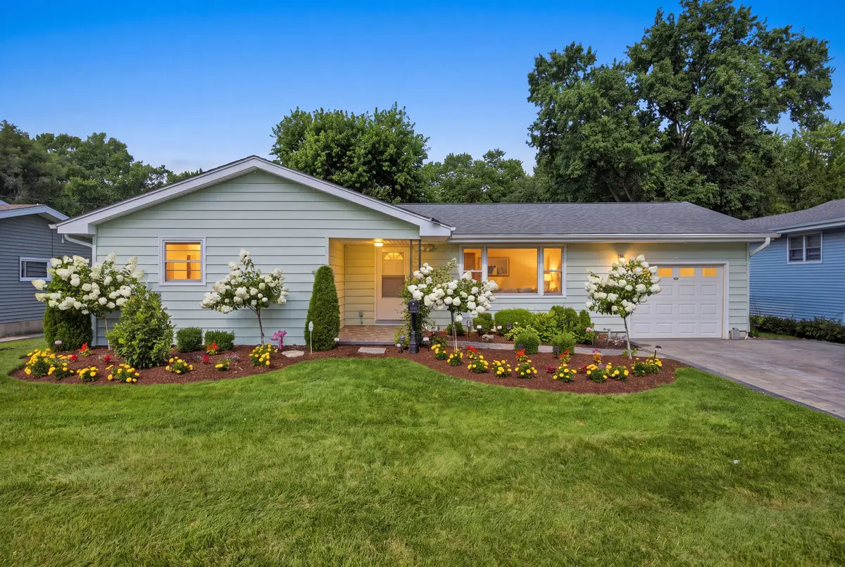1109 Wicker Street, Woodstock, IL 60098 - #1