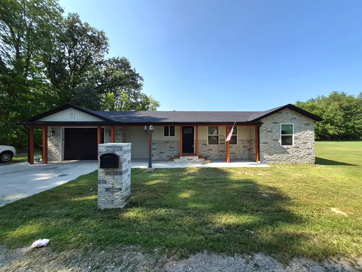 509 W Maple Street, Buckner, IL 62819 - #1