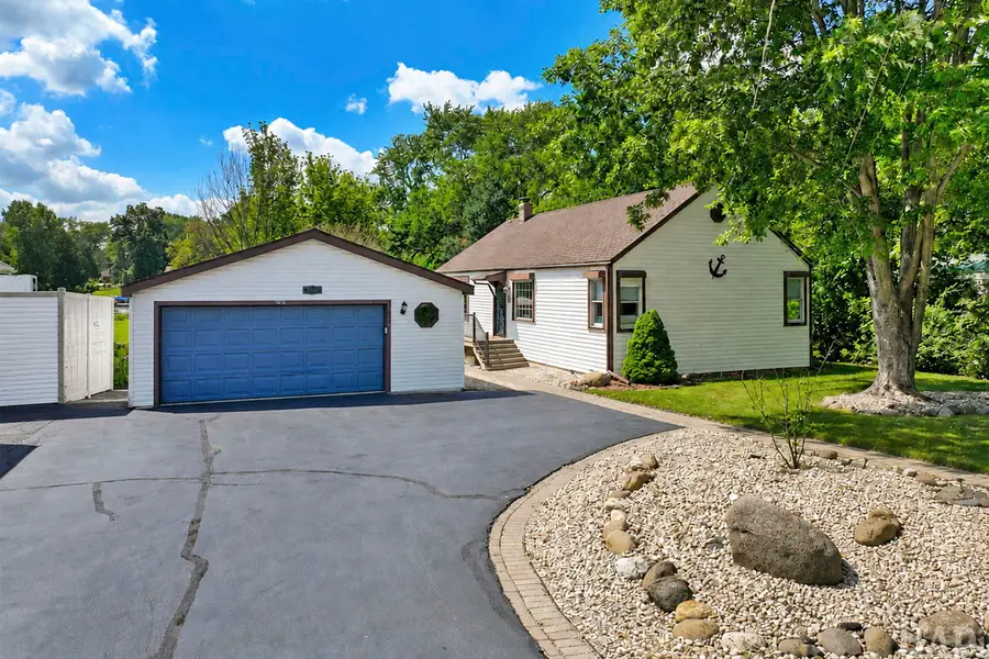 38392 N 8th Street, Spring Grove, IL 60081 - #2