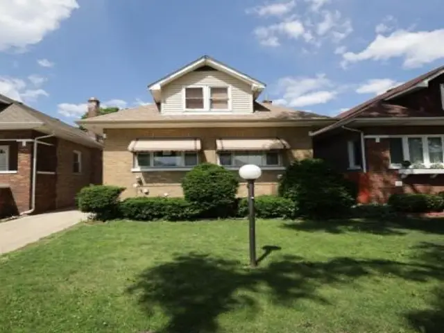2112 S 8th Avenue, Maywood, IL 60153 - #3