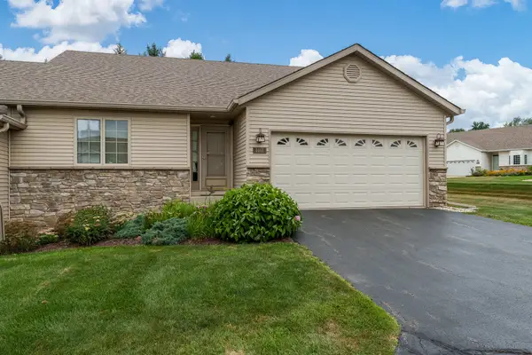1401 Stone Bridge Crossing #1401, Rockford, IL 61108