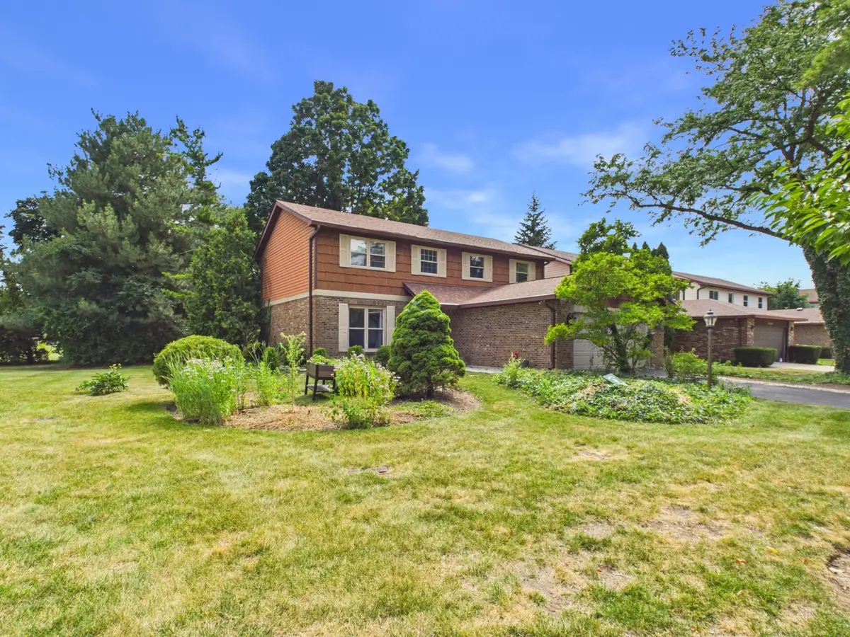 2541 Cobblewood Drive, Northbrook, IL 60062 - #1
