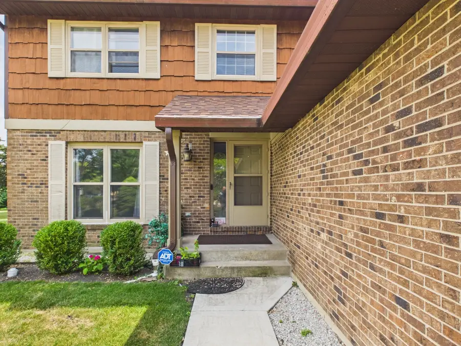 2541 Cobblewood Drive, Northbrook, IL 60062 - #2