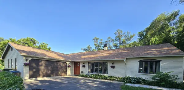 1909 W 56th Street, La Grange Highlands, IL 60525