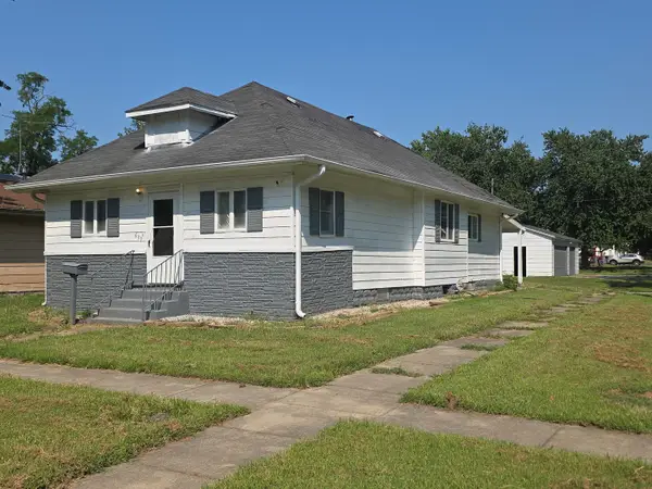 639 S Pine Street, Centralia, IL 62801