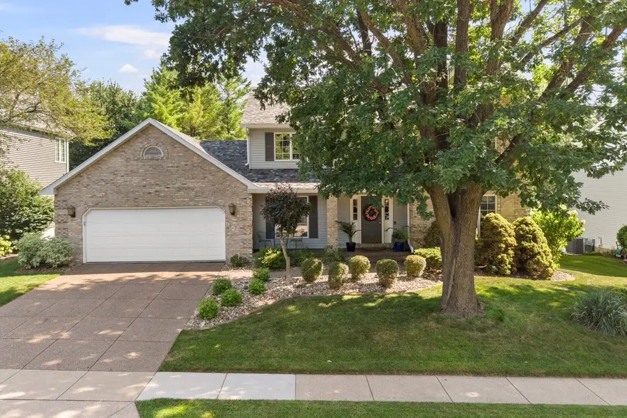 1017 W 57th Street, Davenport, IA 52806 - #2