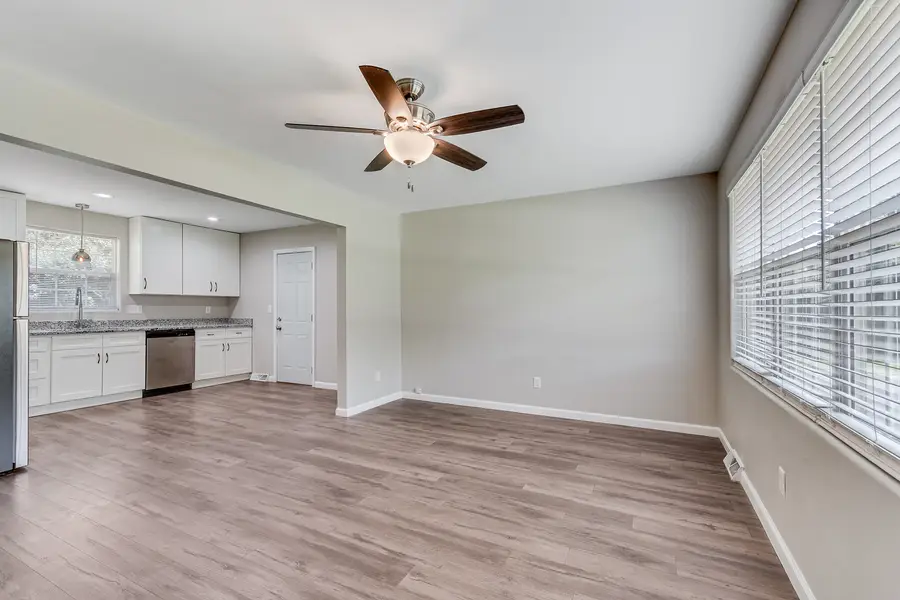 9070 Kings Road, Morris, IL 60450 - #3