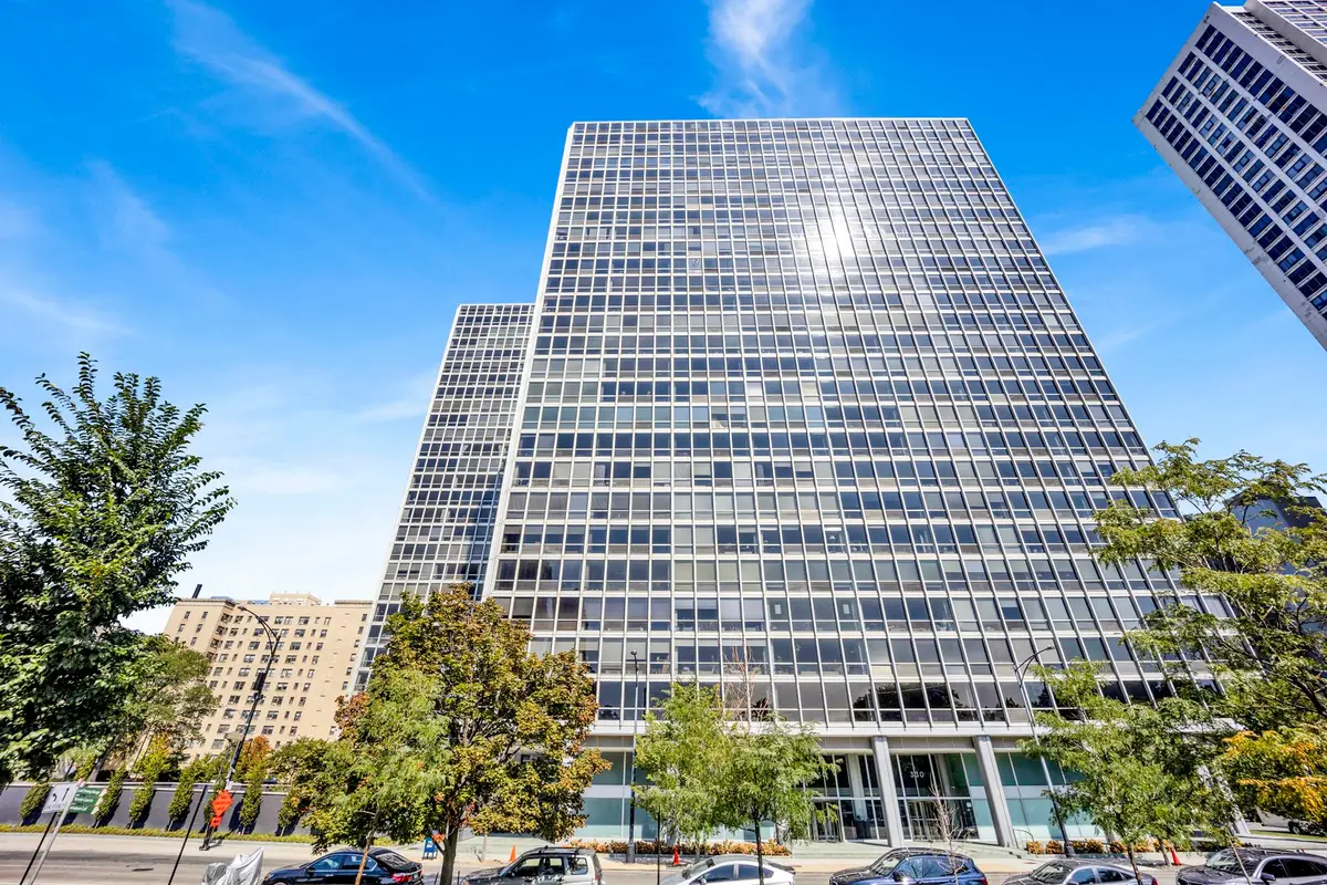 330 W Diversey Parkway #2007-09, Chicago, IL 60657 - #1