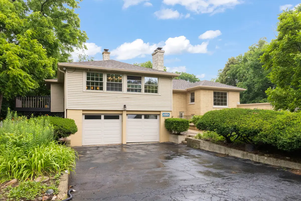 828 E 14th Street, Lombard, IL 60148 - #1