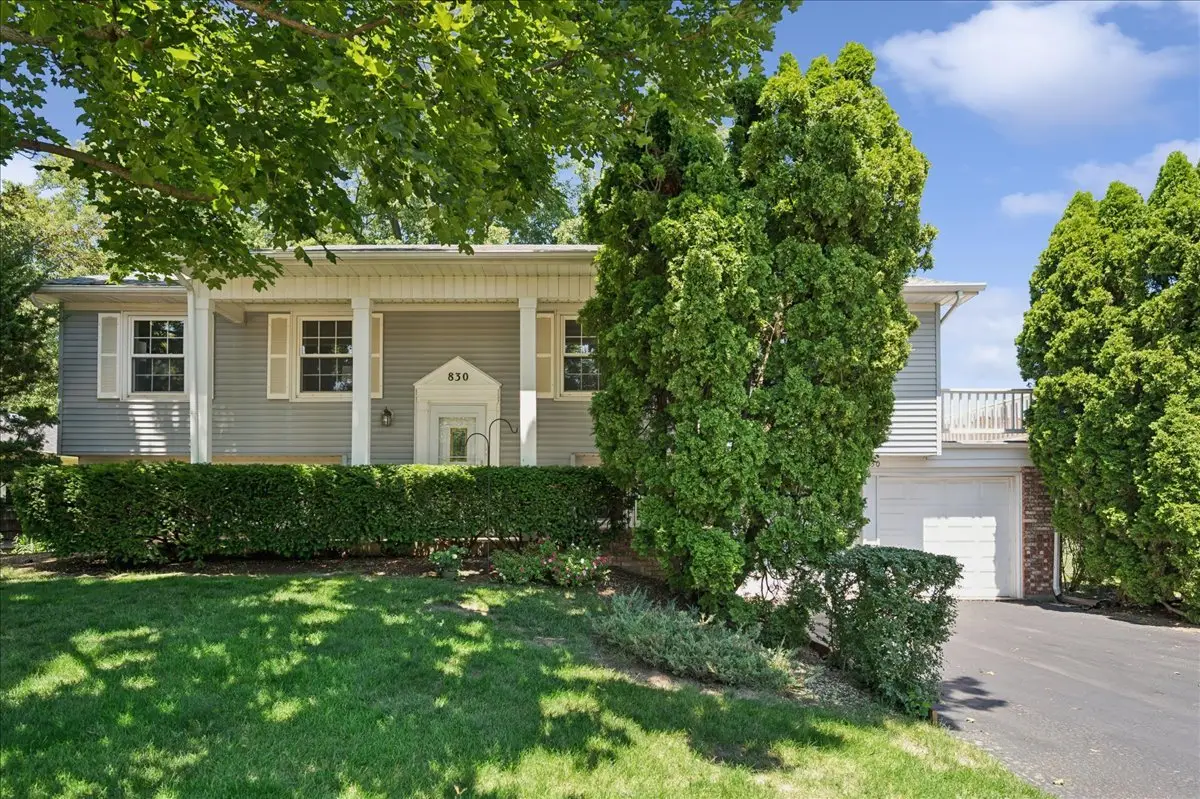 830 Woodhollow Lane, Buffalo Grove, IL 60089 - #1