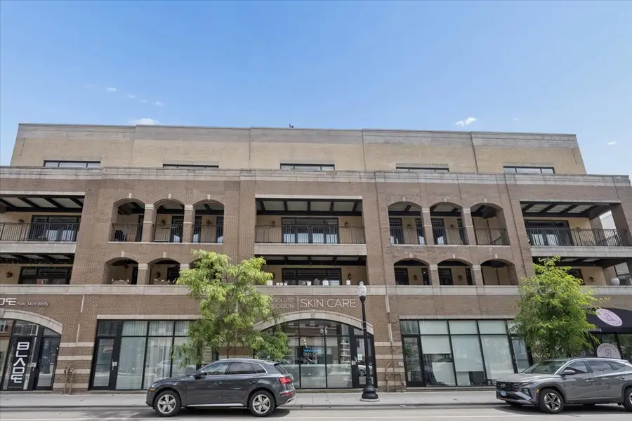 1423 W Belmont Avenue #4, Chicago, IL 60657 - #2