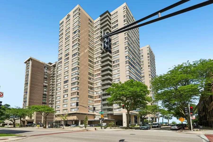 6301 N Sheridan Road #24E, Chicago, IL 60660 - #2