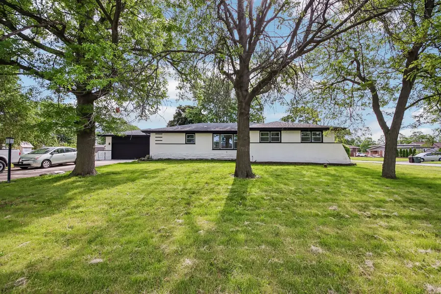 15725 New England Avenue, Tinley Park, IL 60477 - #2