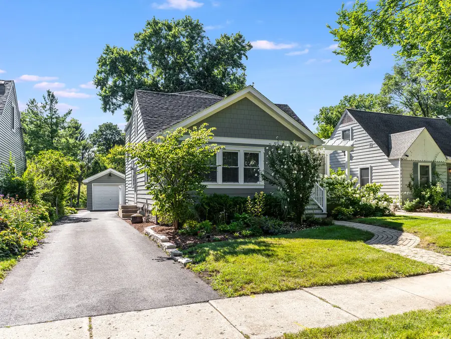 4516 Stanley Avenue, Downers Grove, IL 60515 - #3