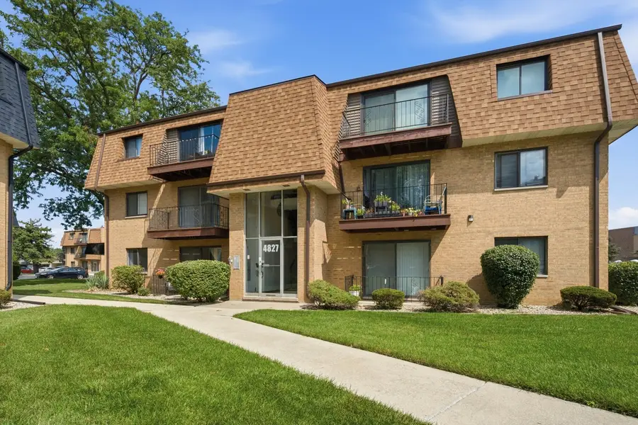4827 W 109th Street #101, Oak Lawn, IL 60453 - #2
