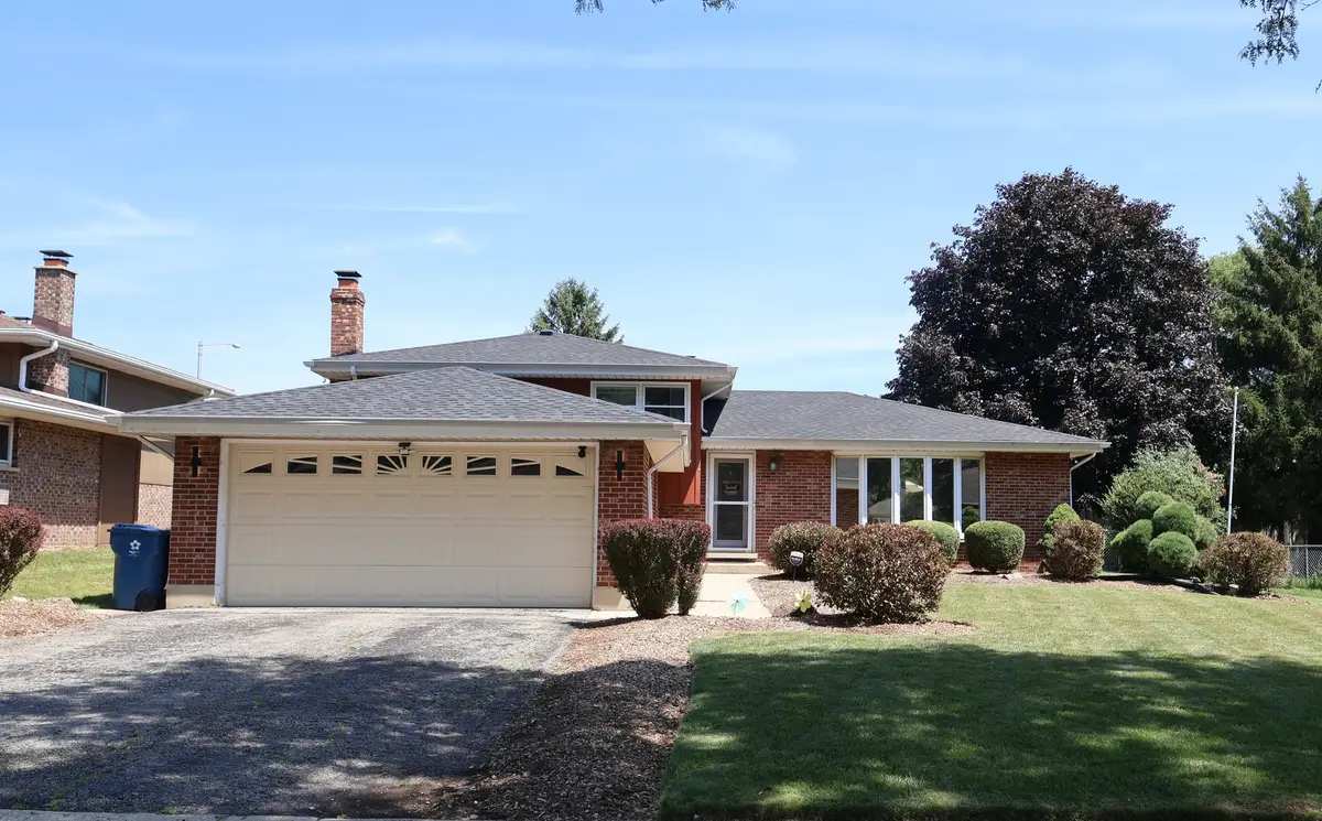510 W Millns Court, Addison, IL 60101 - #1