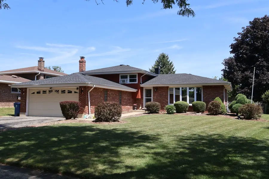 510 W Millns Court, Addison, IL 60101 - #3
