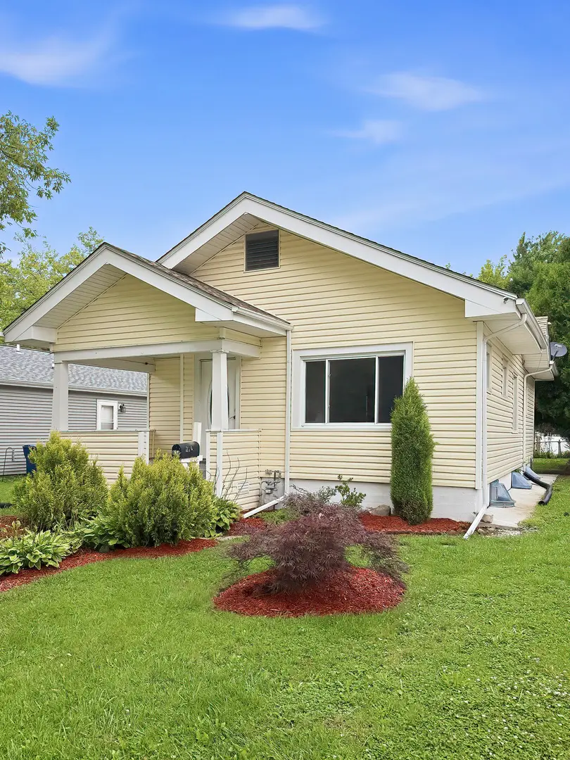638 Myrtle Street N, Waukegan, IL 60085 - #1