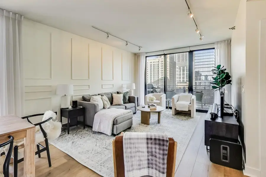 744 N Clark Street #1005, Chicago, IL 60654 - #2