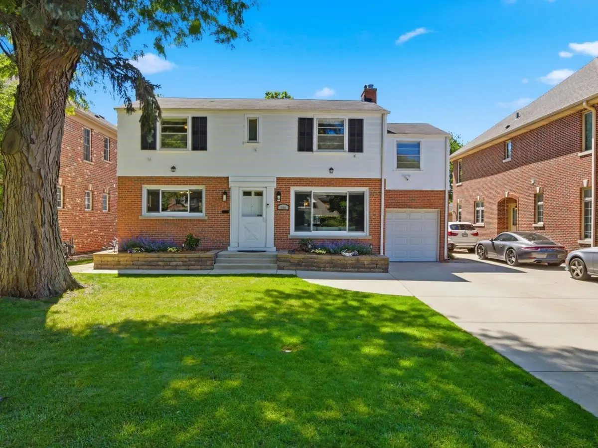 204 S Home Avenue, Park Ridge, IL 60068 - #1