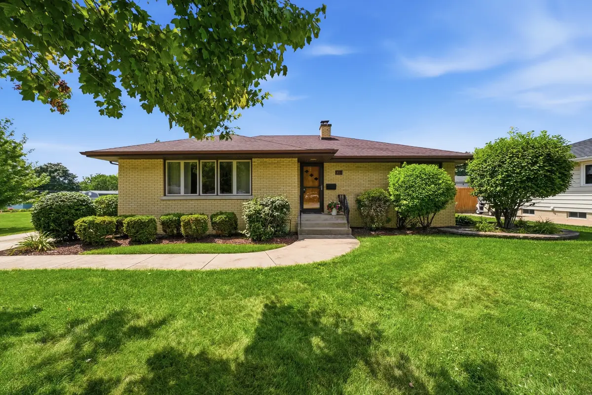 811 Magnolia Drive, Joliet, IL 60435 - #1