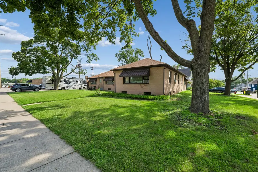 13 High Road, Cary, IL 60013 - #3