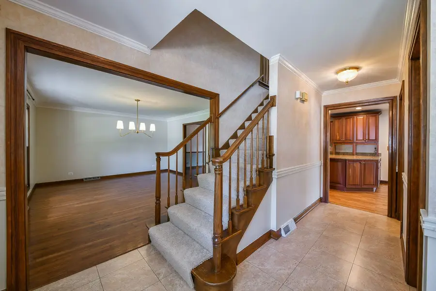 2230 Barger Court, Wheaton, IL 60189 - #3