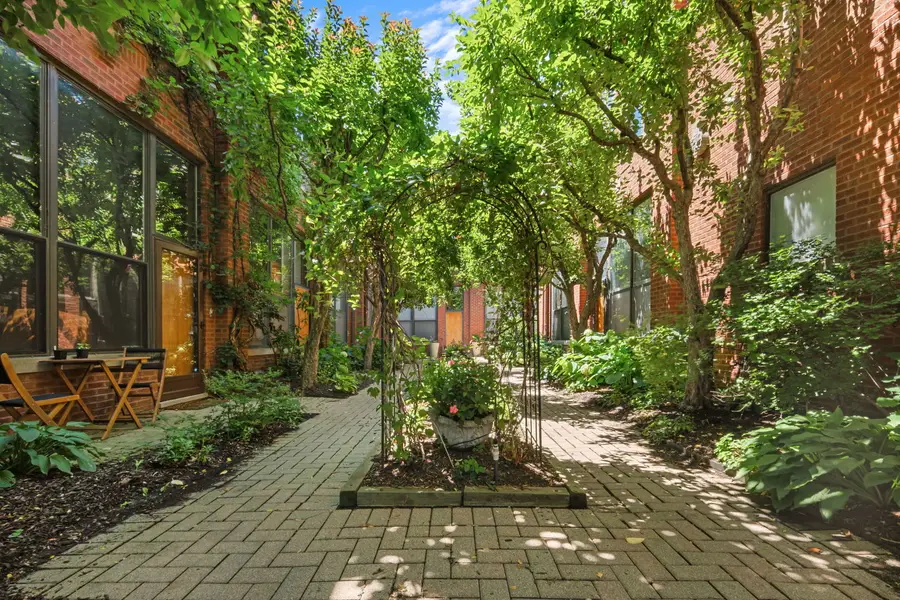 2222 N Racine Avenue #14, Chicago, IL 60614 - #3