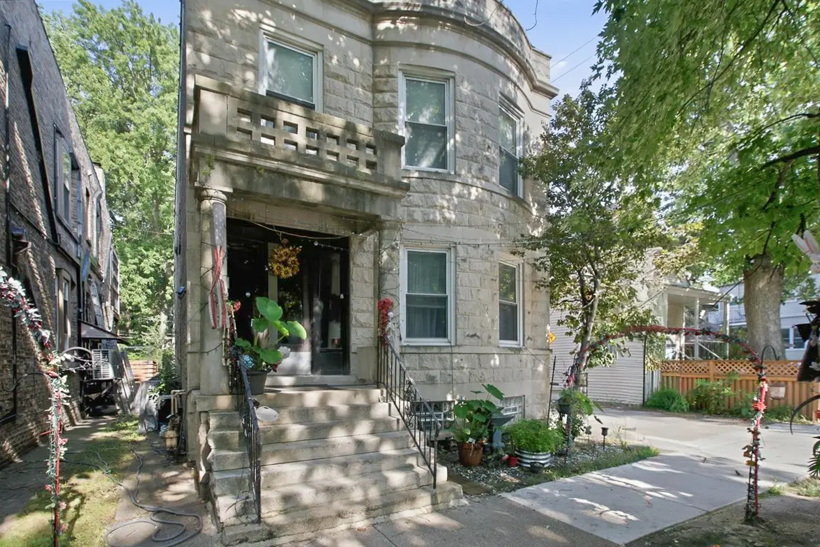 7065 N Wolcott Avenue, Chicago, IL 60626 - #1