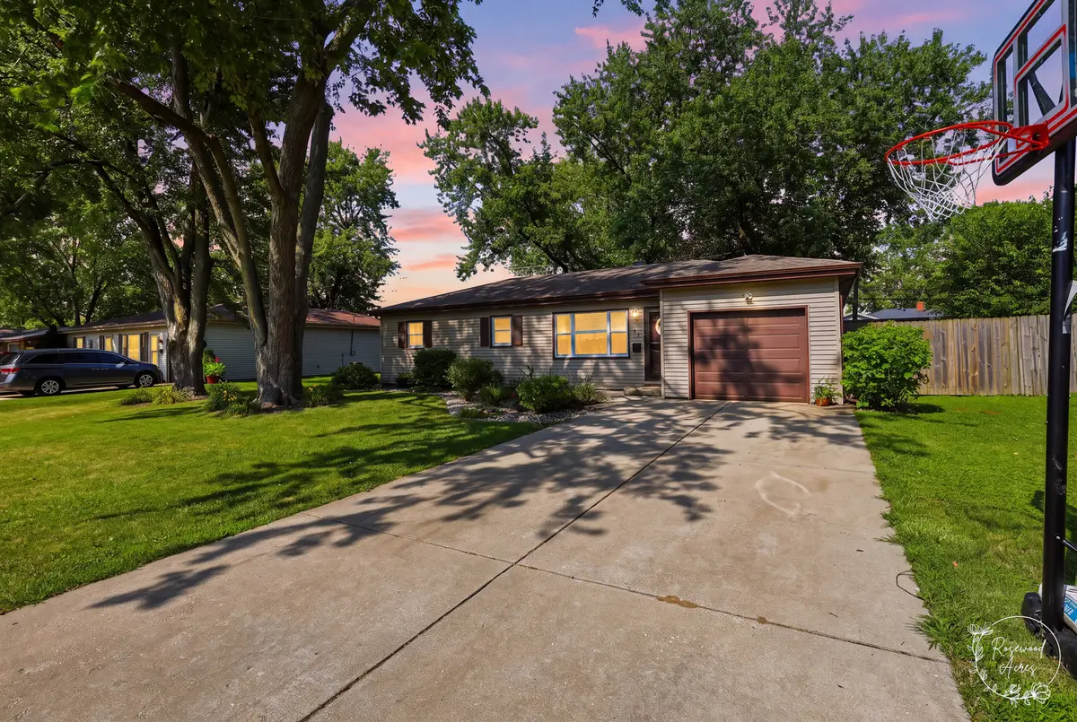 545 Evergreen Lane, Bradley, IL 60915 - #1