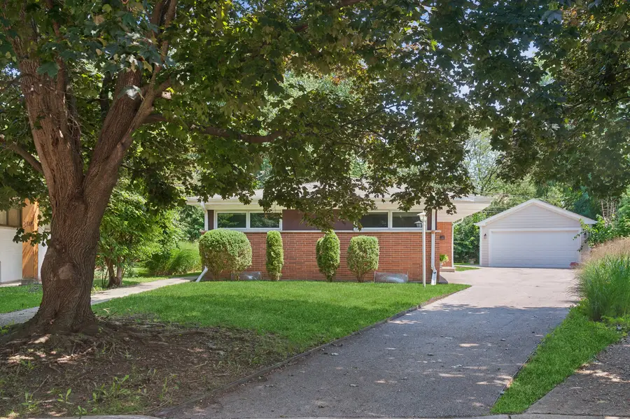 2117 Parkview Court, Wilmette, IL 60091 - #3