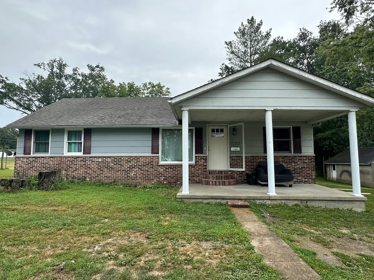 1130 W Webster Street, Benton, IL 62812 - #1