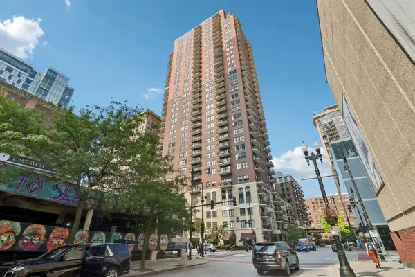 41 E 8th Street #1102, Chicago, IL 60605