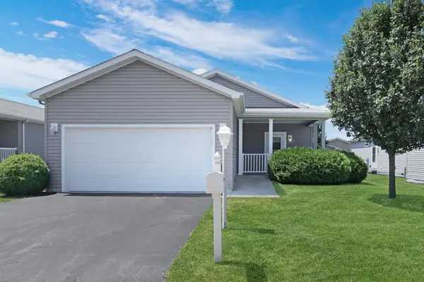 1810 Blue Ribbon Lane, Grayslake, IL 60030