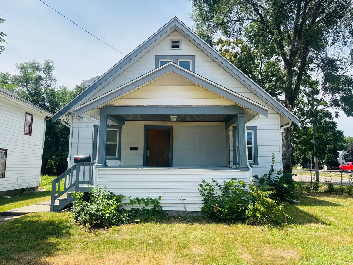 128 N Johnston Avenue, Rockford, IL 61101 - #1