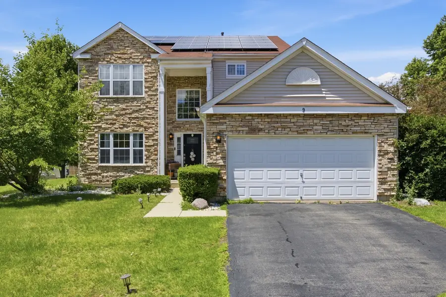 9 Tenneyson Court, Lake In The Hills, IL 60156 - #2