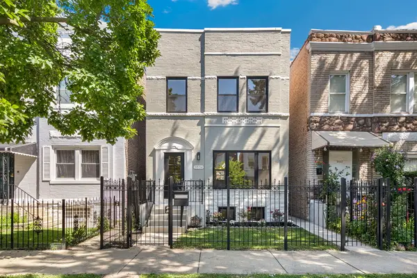 3534 W Le Moyne Street, Chicago, IL 60651