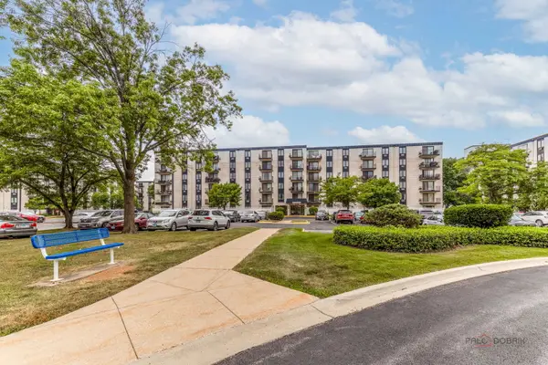 9118 W Elmwood Drive #1K, Niles, IL 60714