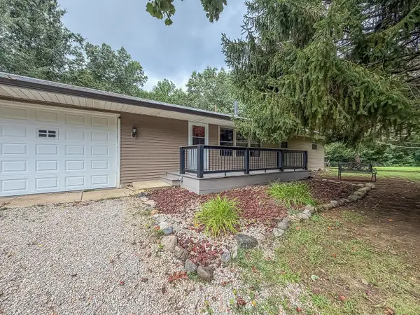 14373 N County Road 2200e, Oakland, IL 61943