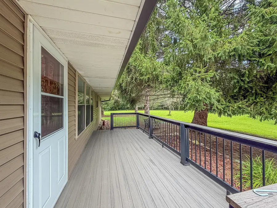 14373 N County Road 2200e, Oakland, IL 61943 - #3